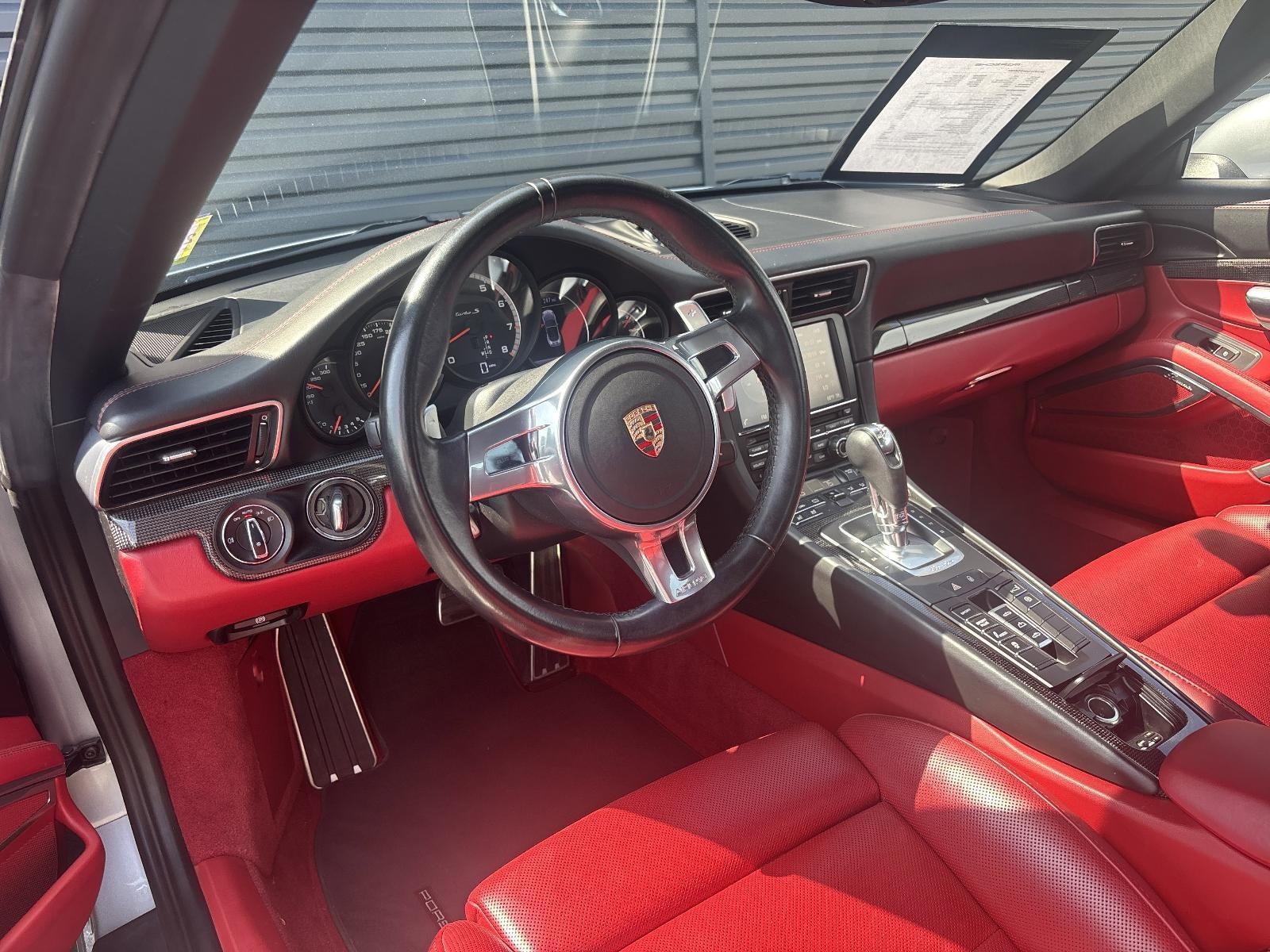 2015 Porsche 911 2dr Cabriolet Turbo