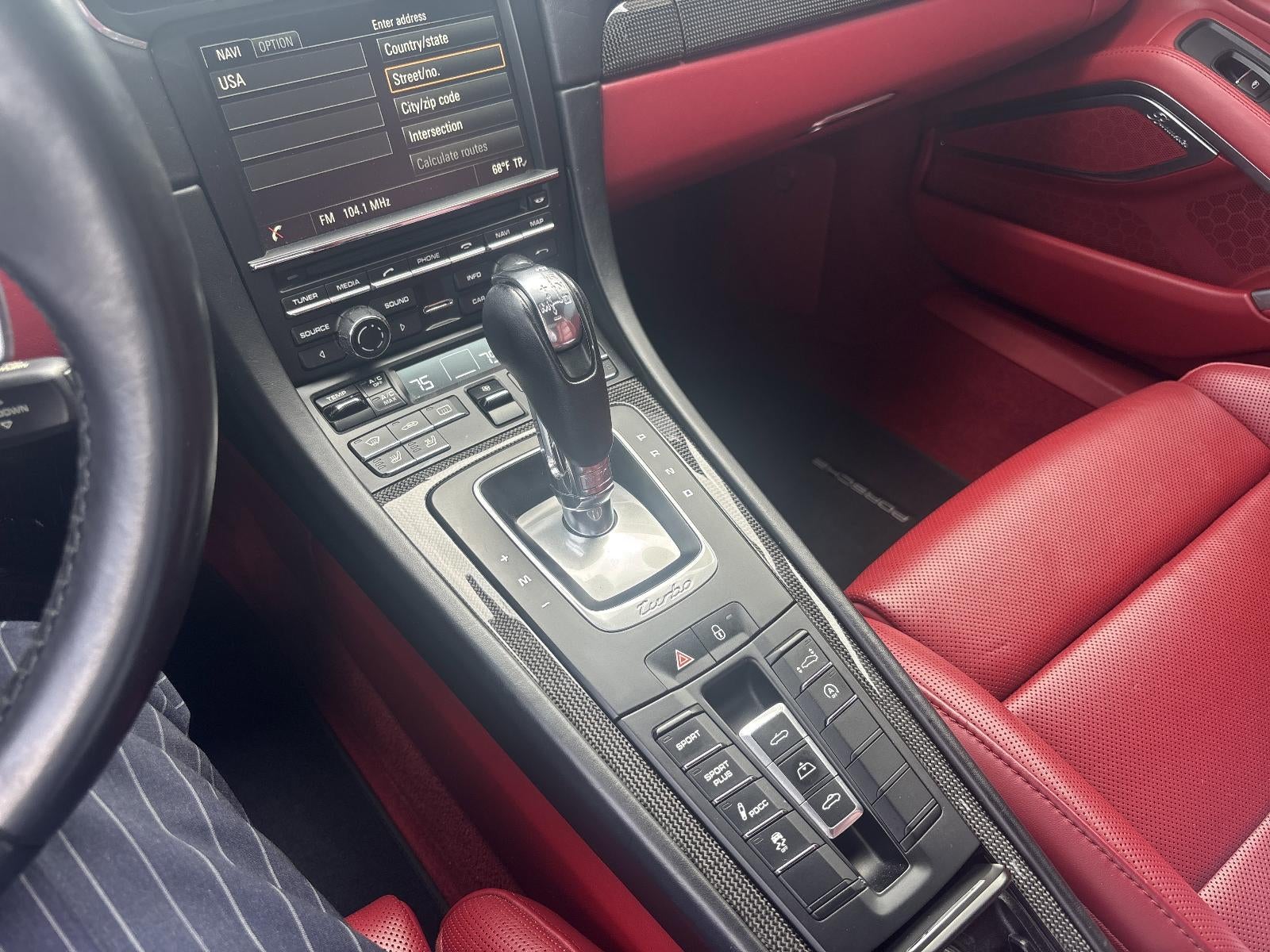 2015 Porsche 911 2dr Cabriolet Turbo