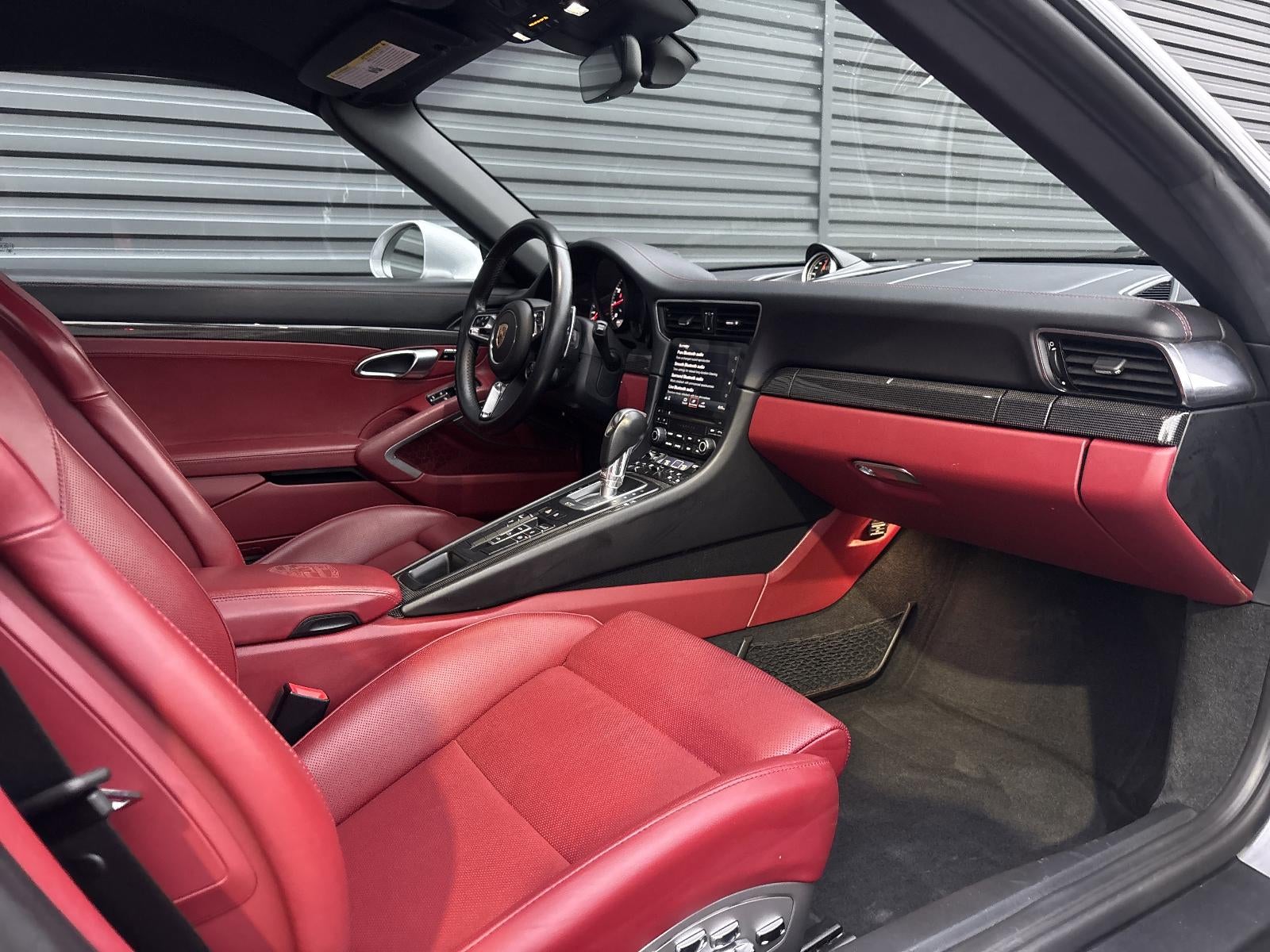 2019 Porsche 911 Turbo S Cabriolet