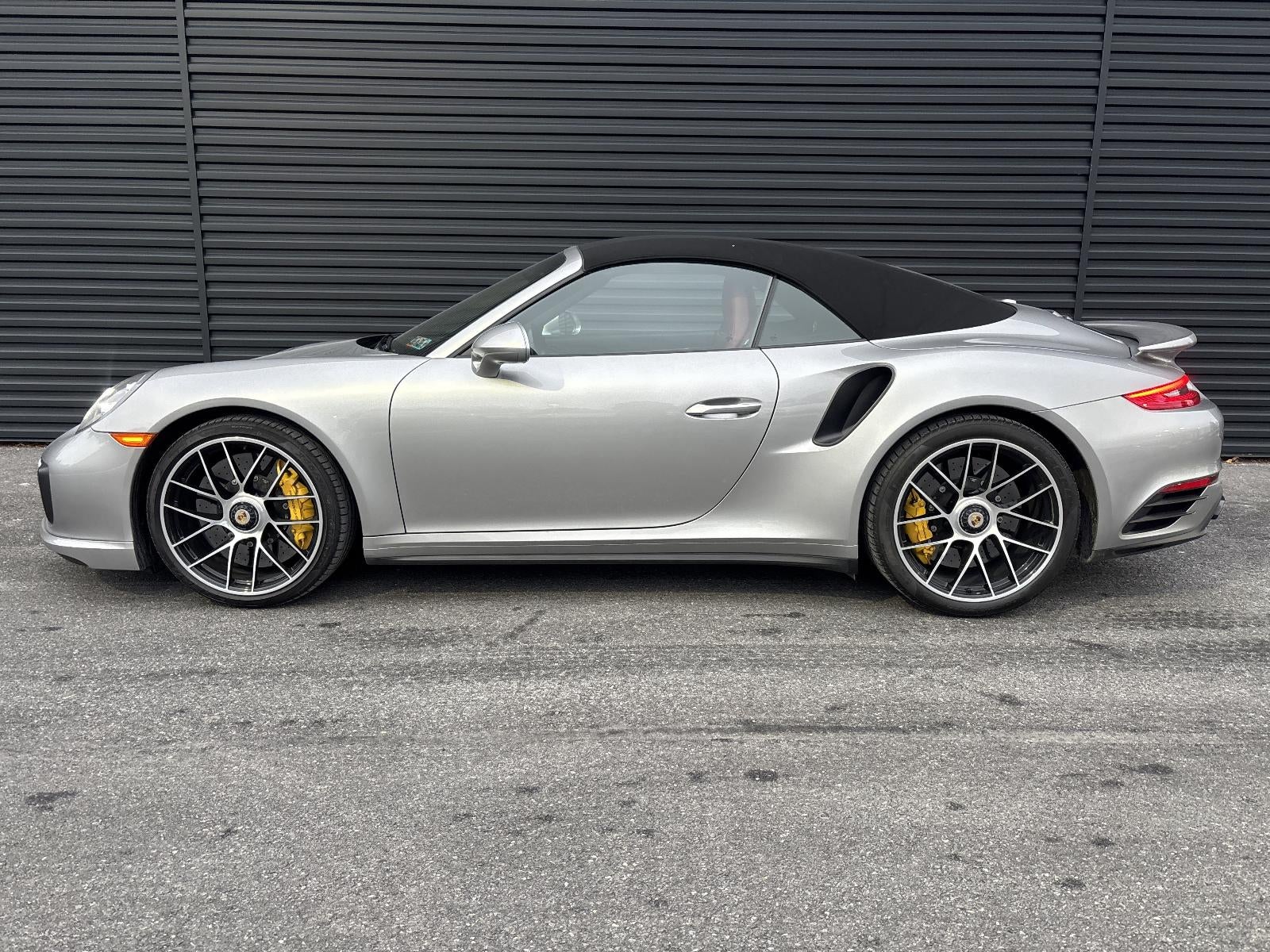 2019 Porsche 911 Turbo S Cabriolet
