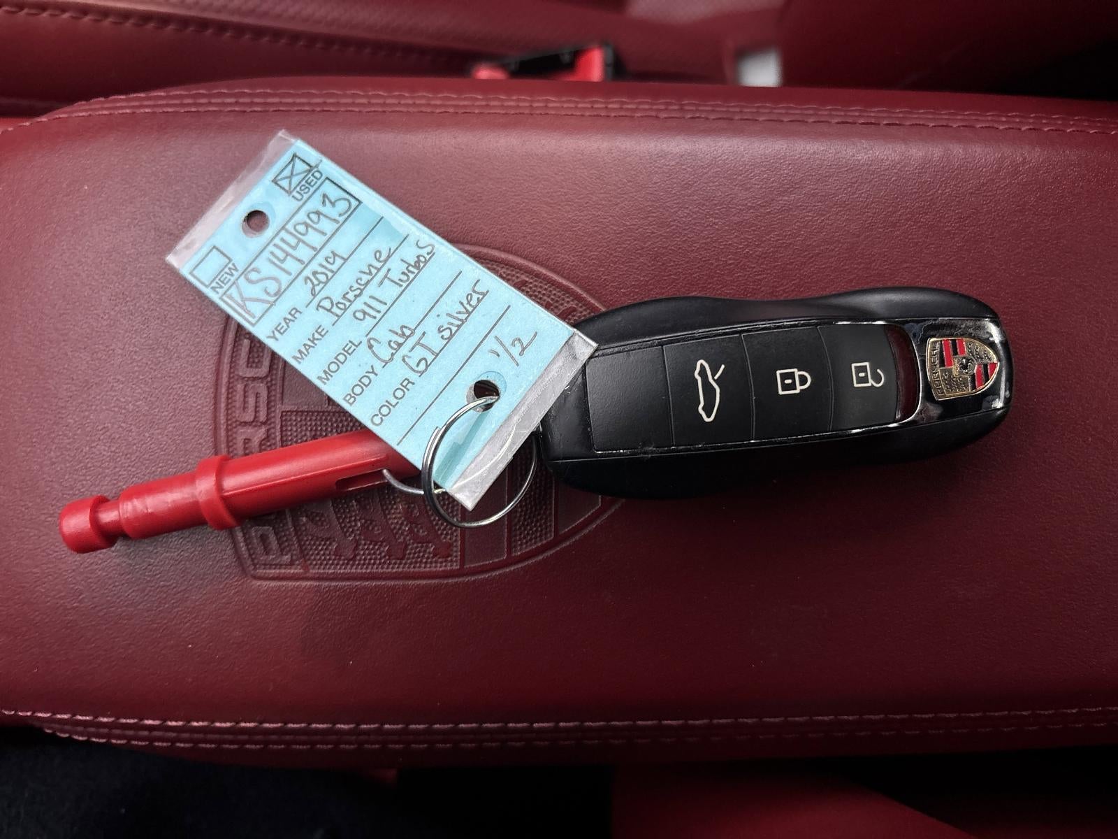 2019 Porsche 911 Turbo S Cabriolet