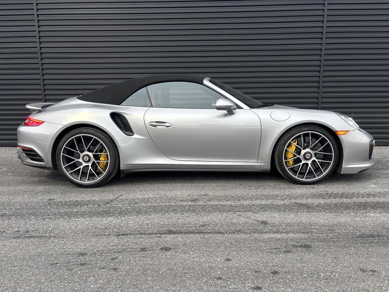 2019 Porsche 911 Turbo S Cabriolet