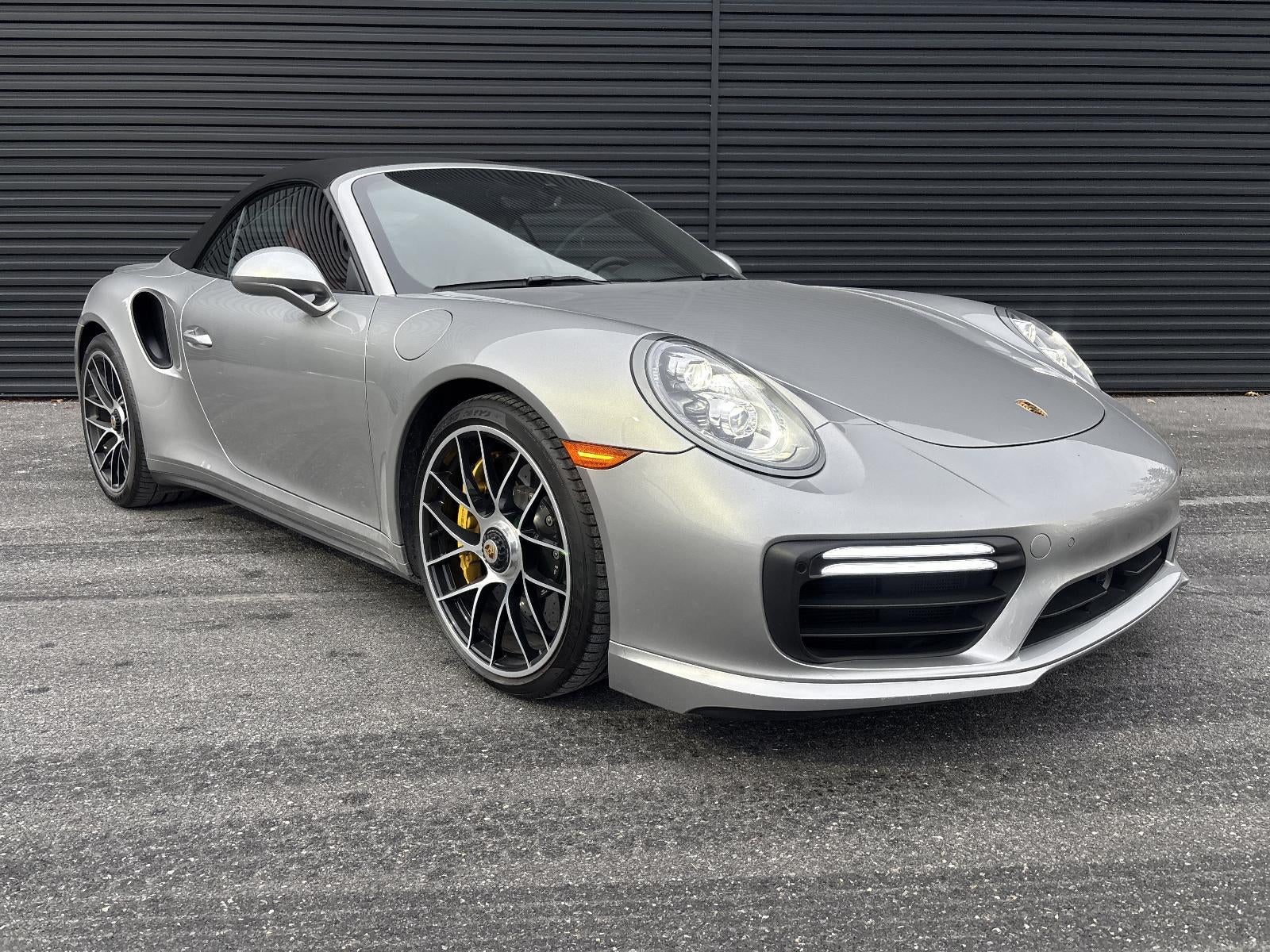 2019 Porsche 911 Turbo S Cabriolet