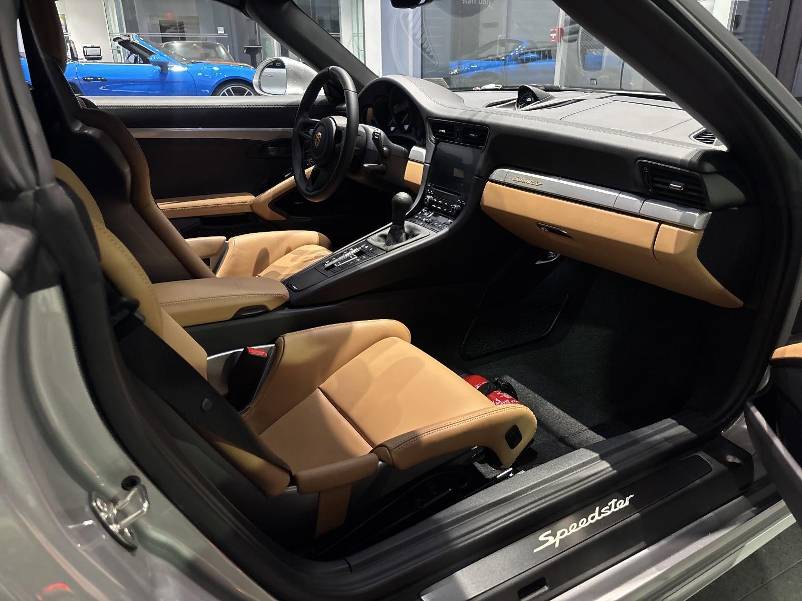 2019 Porsche 911 Speedster Cabriolet