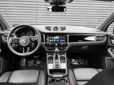 2025 Porsche Macan T AWD
