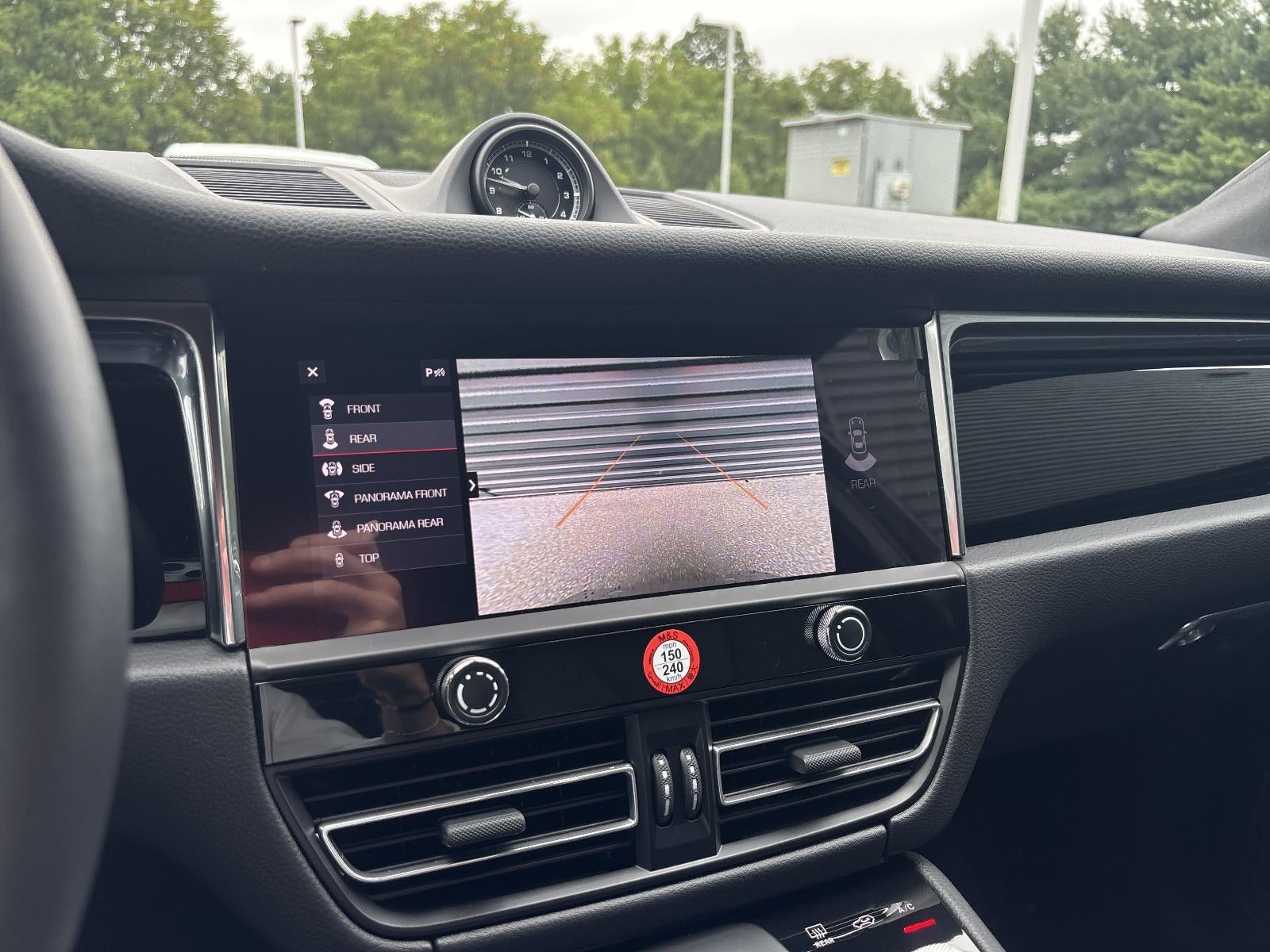 2025 Porsche Macan T AWD