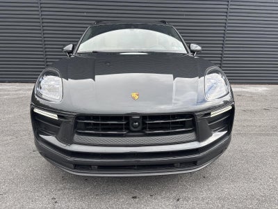 2025 Porsche Macan AWD