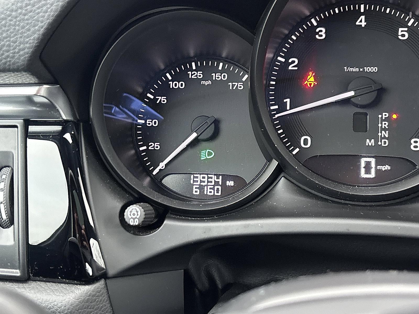 2024 Porsche Macan AWD