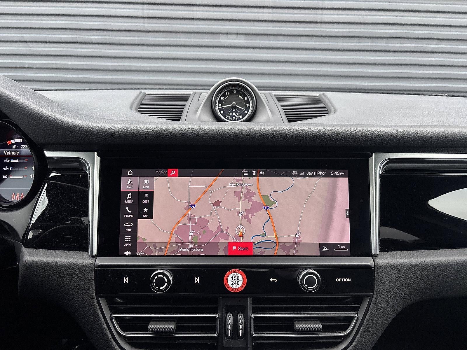 2024 Porsche Macan AWD