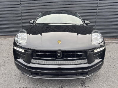 2024 Porsche Macan AWD