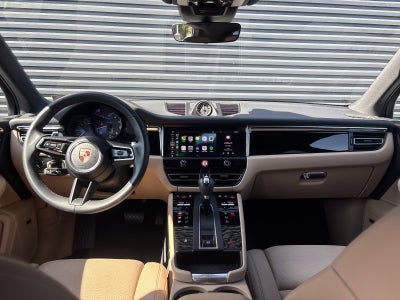 2025 Porsche Macan T AWD