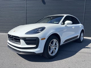 2025 Porsche Macan T AWD