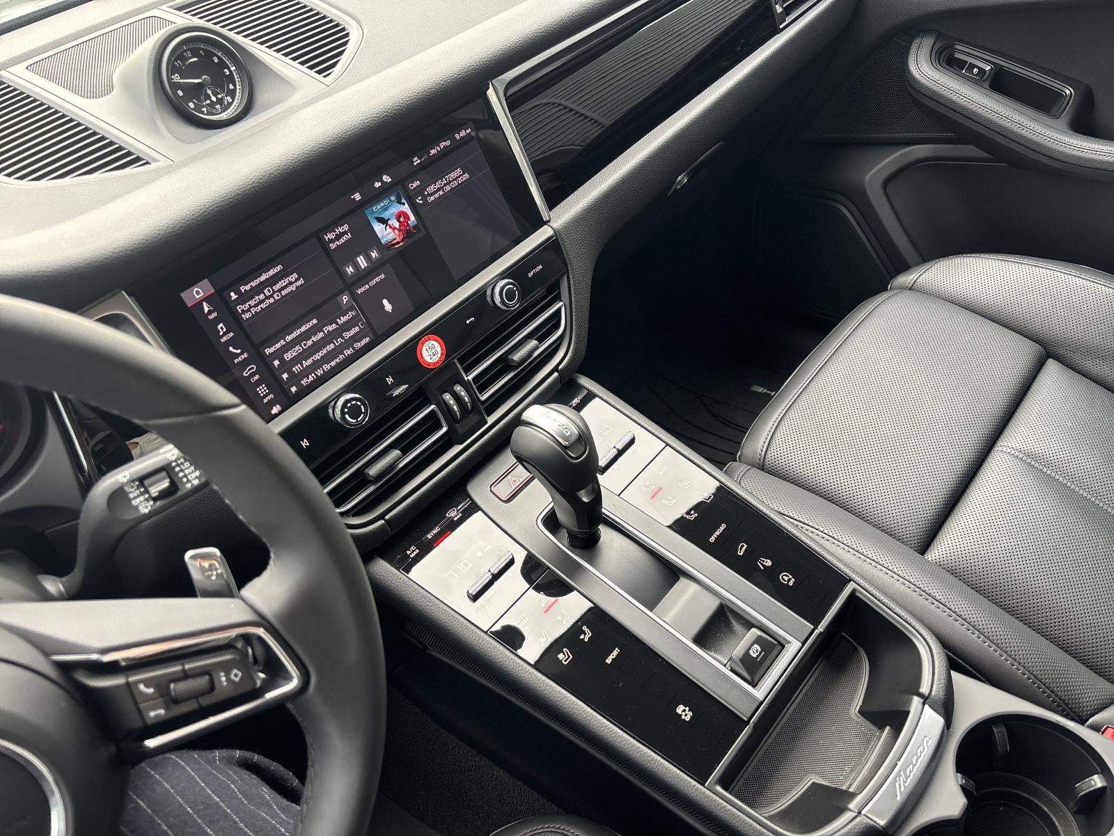 2026 Porsche Macan T AWD