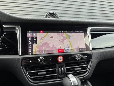 2026 Porsche Macan T AWD