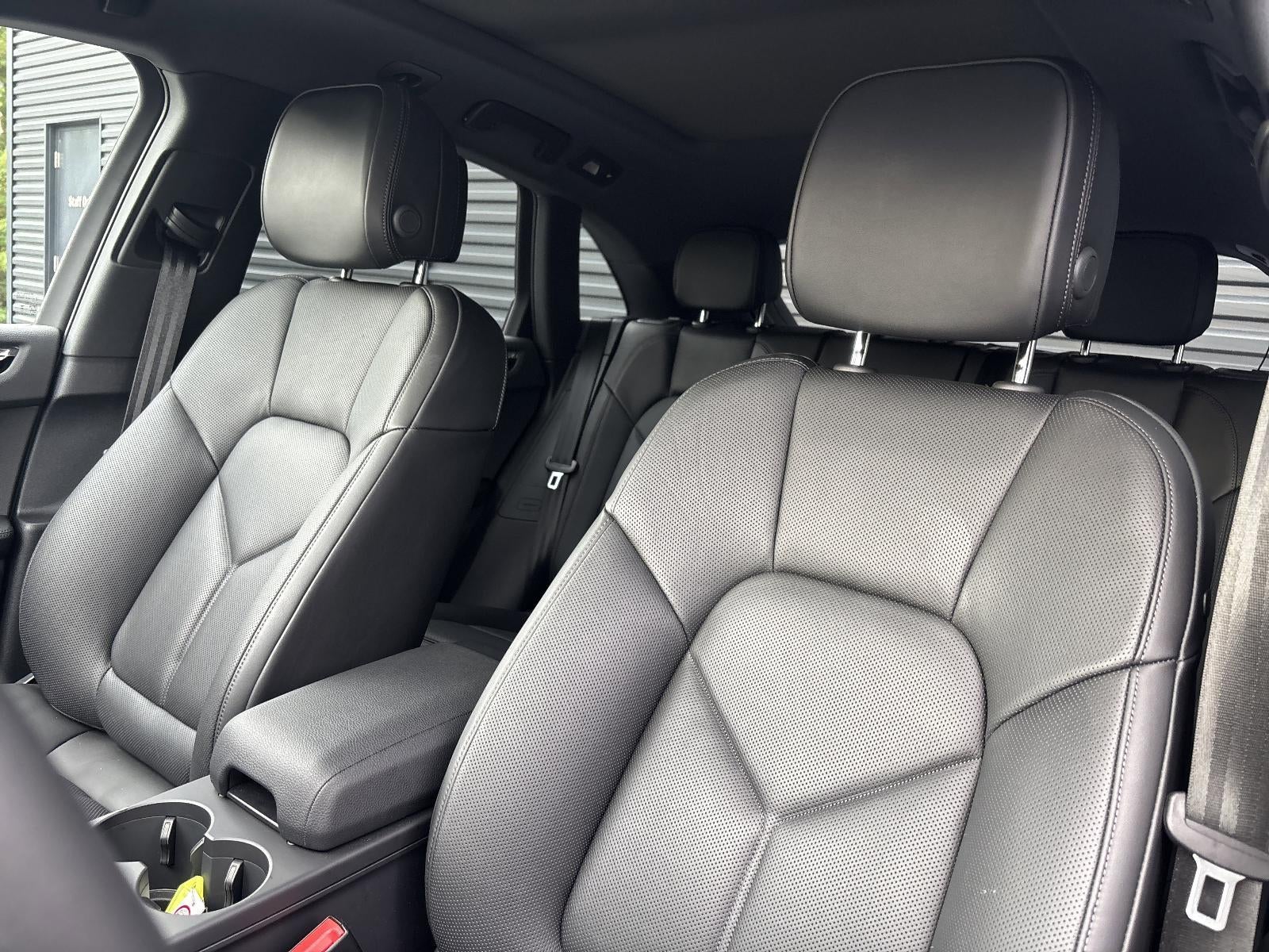 2026 Porsche Macan T AWD