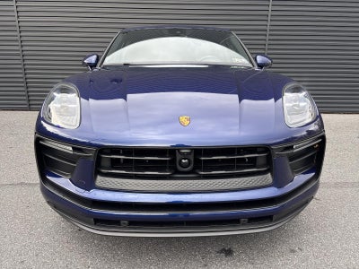 2026 Porsche Macan T AWD