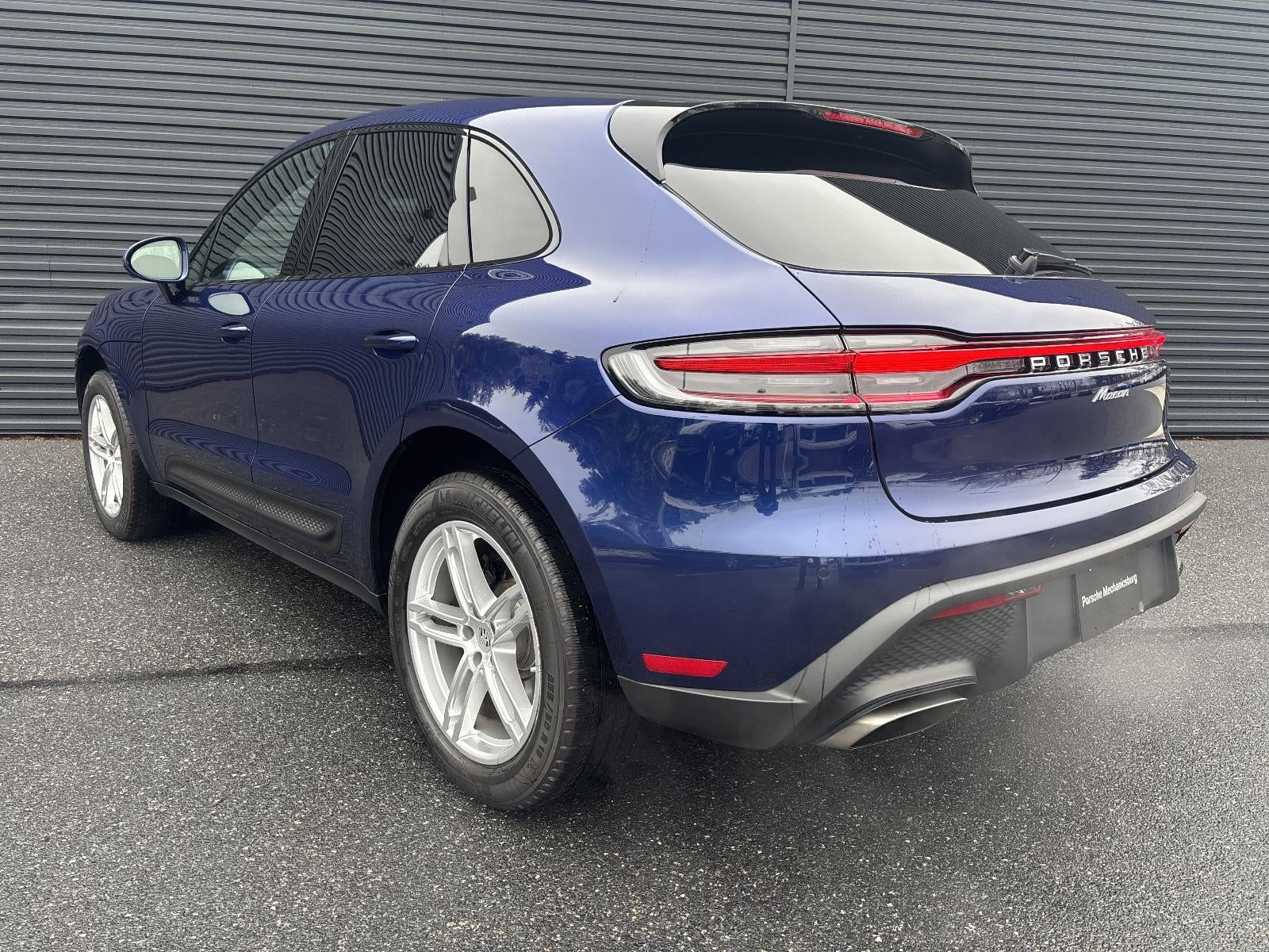 2025 Porsche Macan AWD