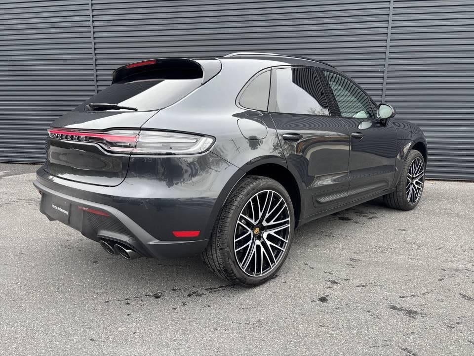 2026 Porsche Macan AWD