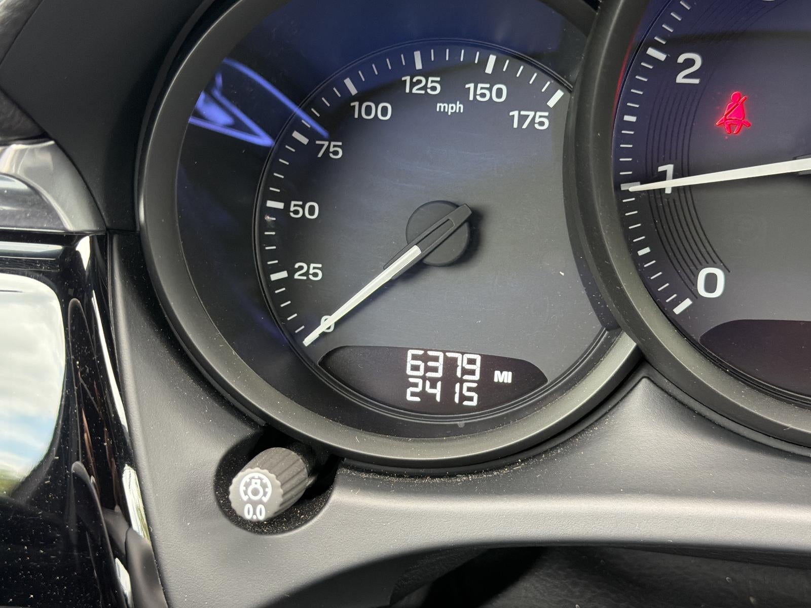 2026 Porsche Macan AWD