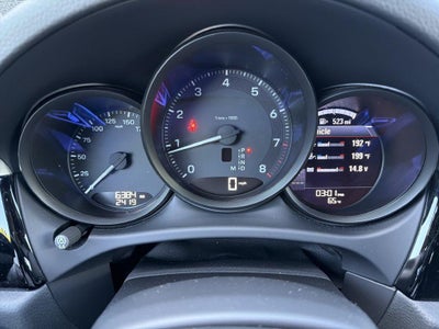 2026 Porsche Macan AWD