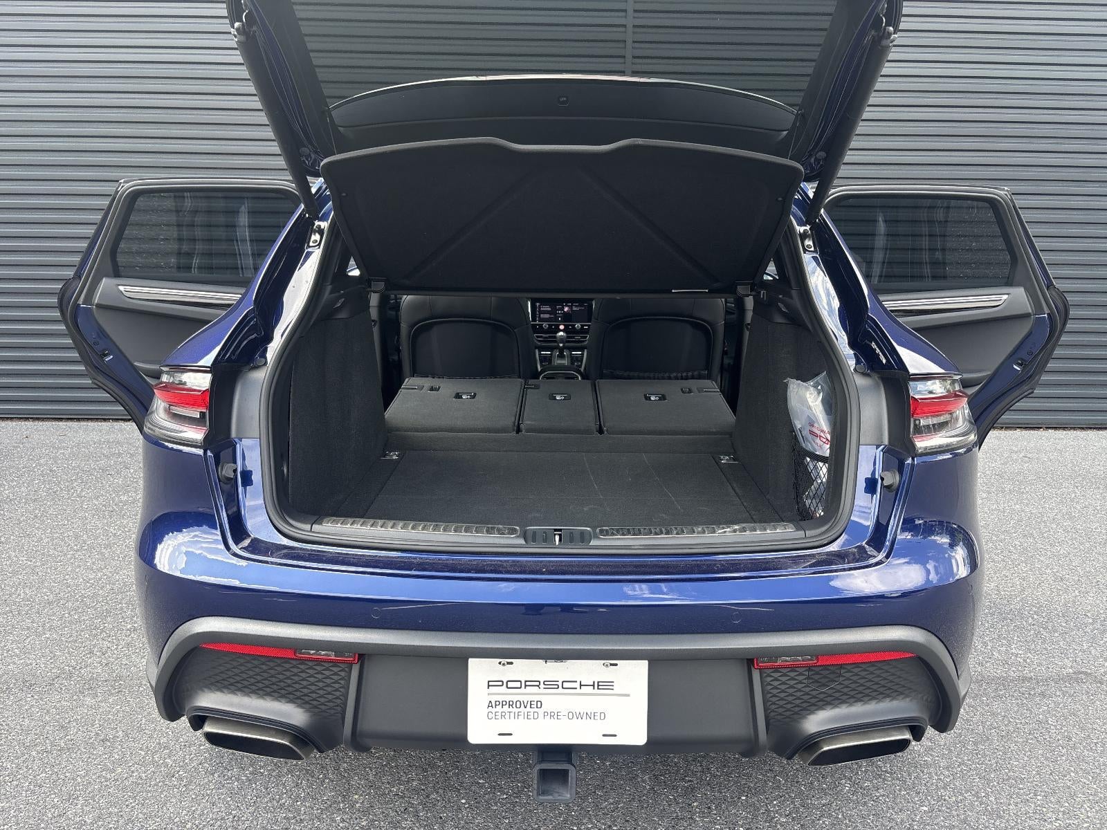 2026 Porsche Macan AWD