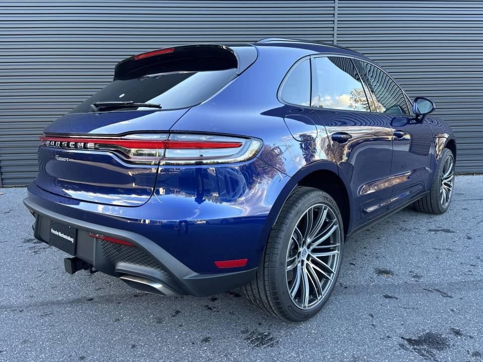 2026 Porsche Macan AWD