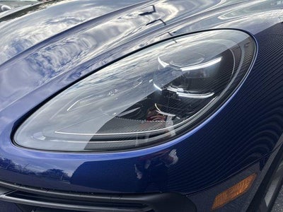 2026 Porsche Macan AWD