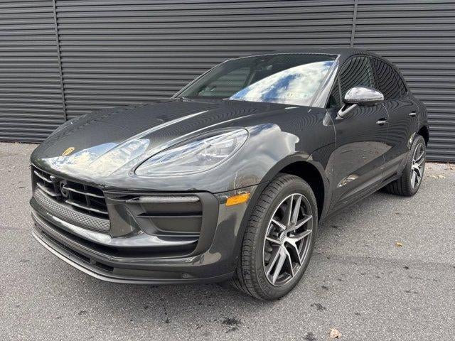 2026 Porsche Macan AWD