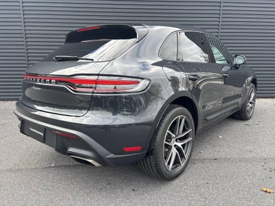 2026 Porsche Macan AWD