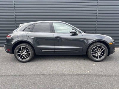 2026 Porsche Macan AWD