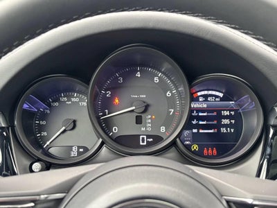 2026 Porsche Macan AWD