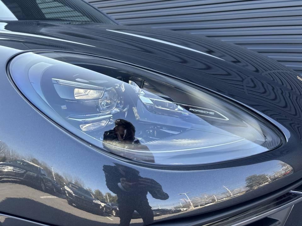 2026 Porsche Macan AWD