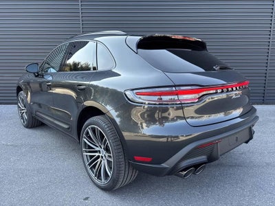 2026 Porsche Macan AWD