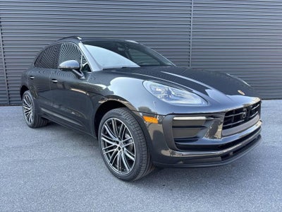 2026 Porsche Macan AWD