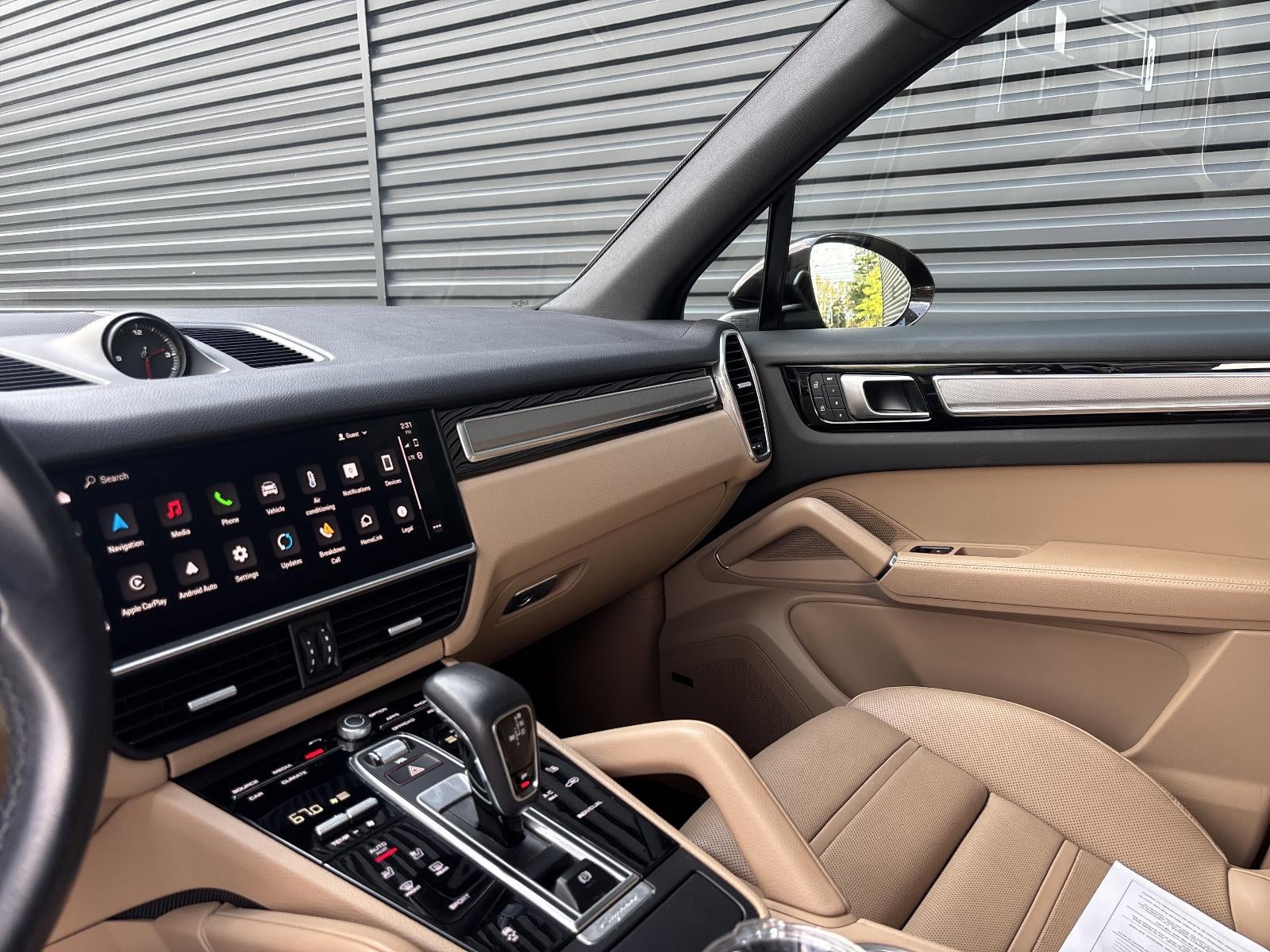 2022 Porsche Cayenne Platinum Edition AWD