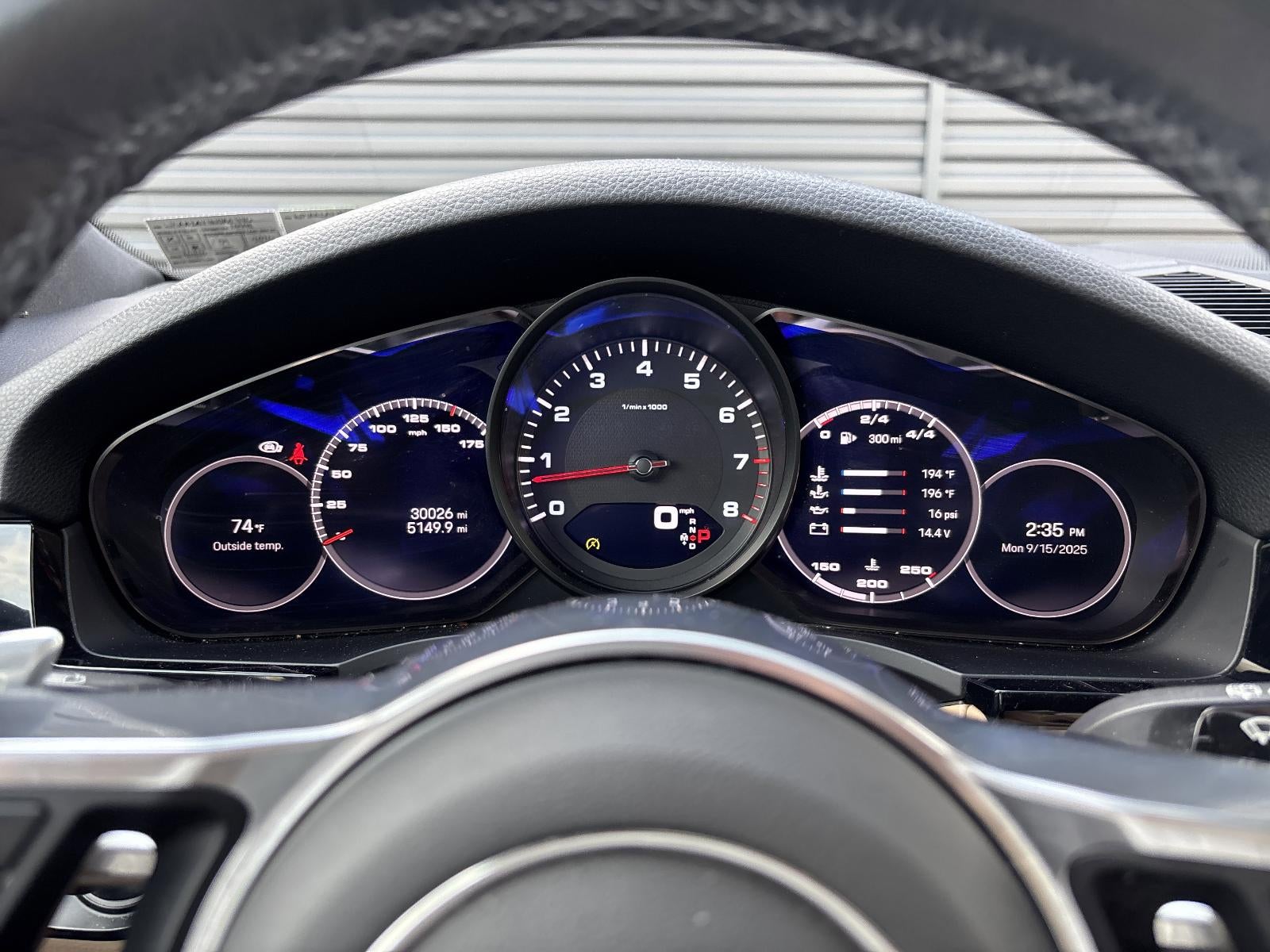 2022 Porsche Cayenne Platinum Edition AWD