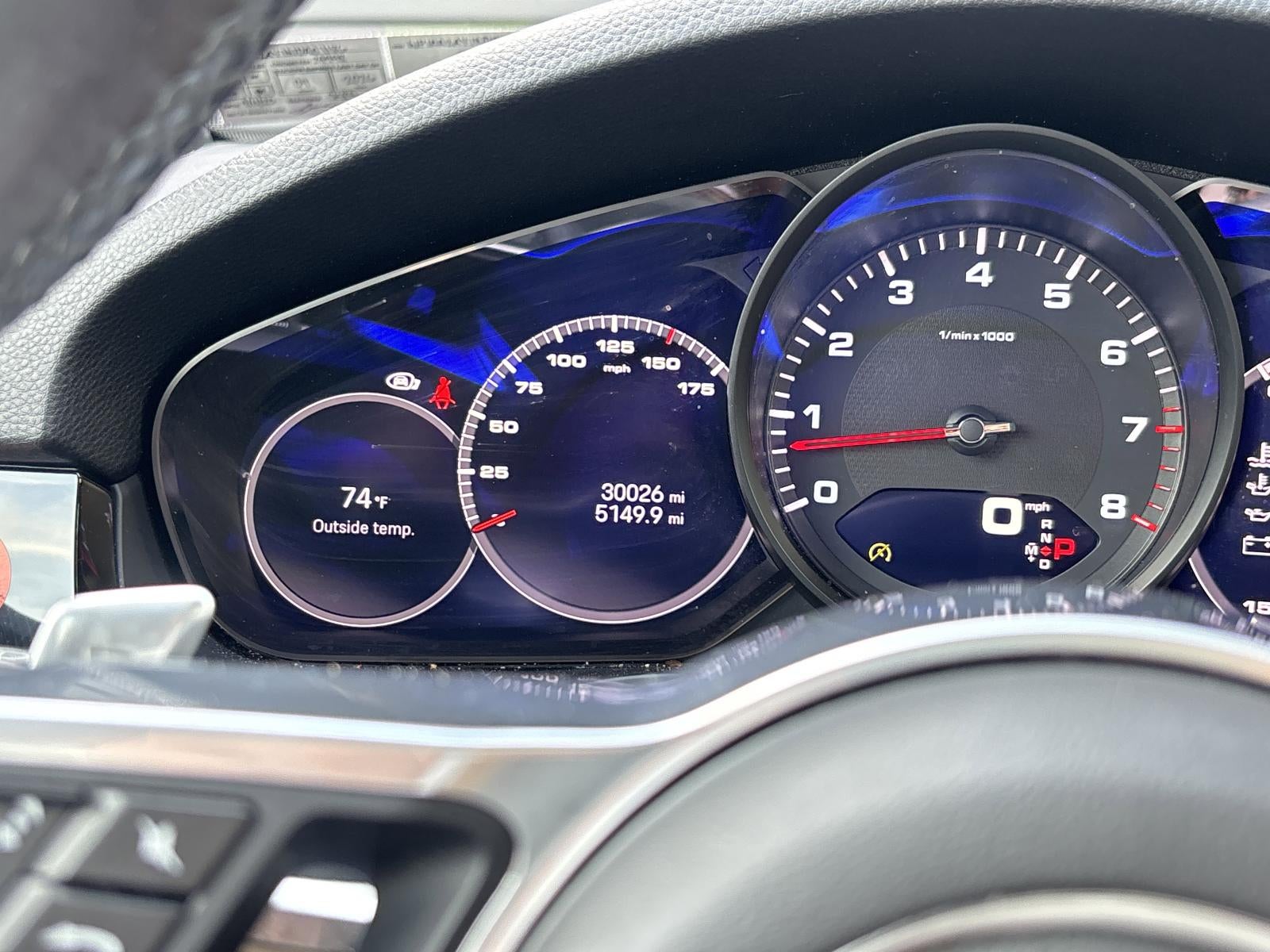 2022 Porsche Cayenne Platinum Edition AWD