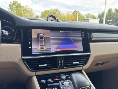 2022 Porsche Cayenne Platinum Edition AWD