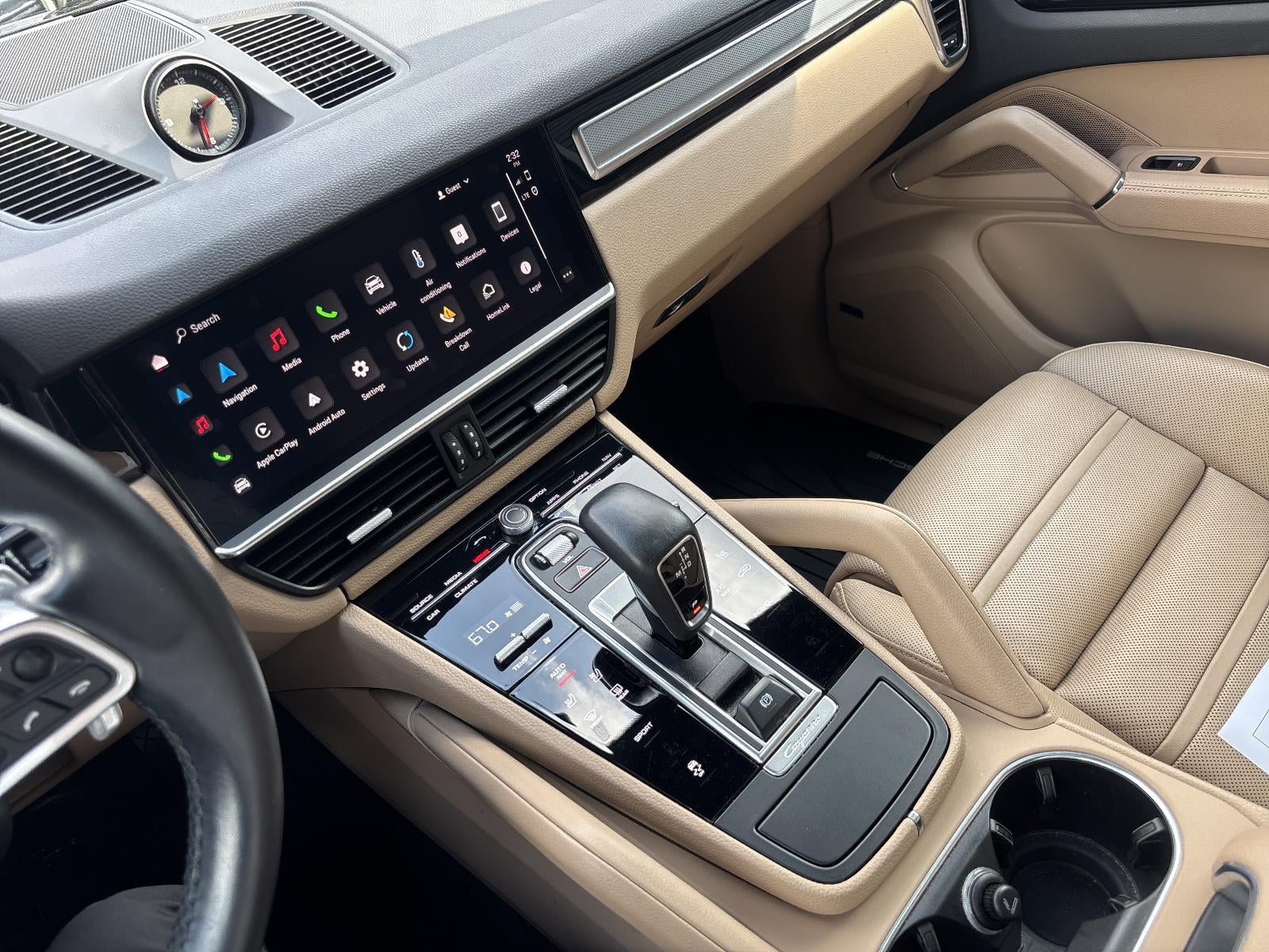 2022 Porsche Cayenne Platinum Edition AWD