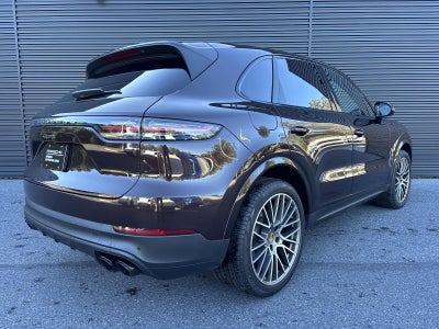 2022 Porsche Cayenne Platinum Edition AWD