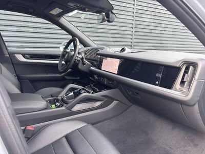 2026 Porsche Cayenne AWD