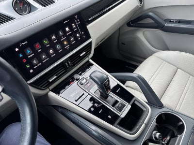 2022 Porsche Cayenne AWD