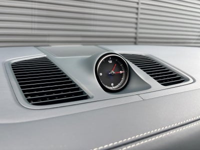 2022 Porsche Cayenne AWD