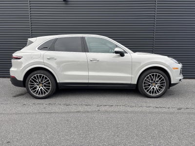 2022 Porsche Cayenne AWD
