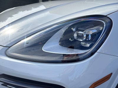 2022 Porsche Cayenne AWD