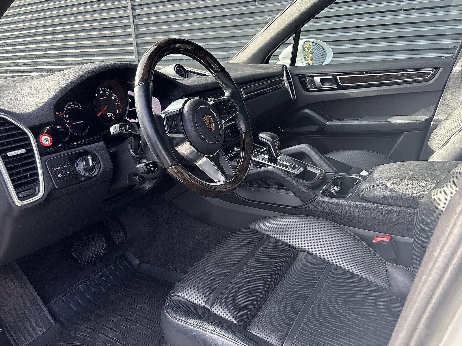 2022 Porsche Cayenne AWD