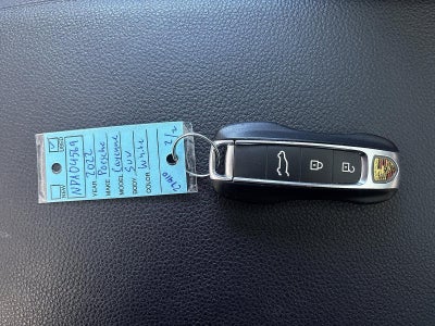 2022 Porsche Cayenne AWD