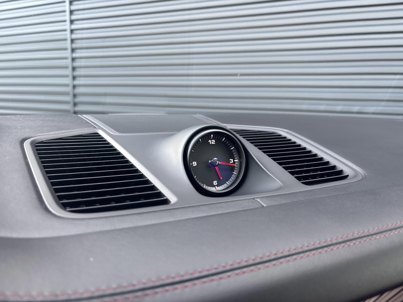 2023 Porsche Cayenne AWD