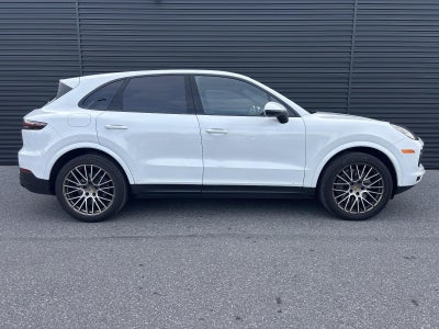 2023 Porsche Cayenne AWD