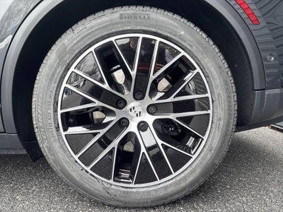 2026 Porsche Macan Electric 4 AWD